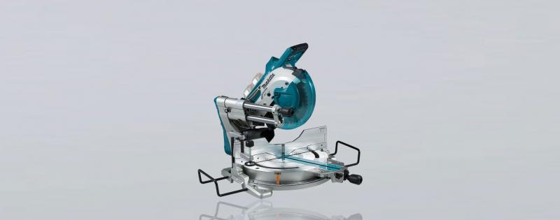 Аккумуляторная торцовочная пила 2 x 18 В DLS111ZU