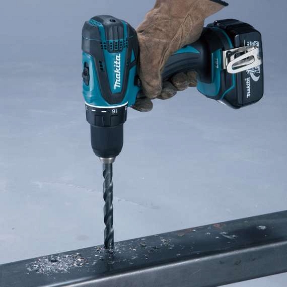 Дрель-шуруповерт LXT Makita DDF456RFE3