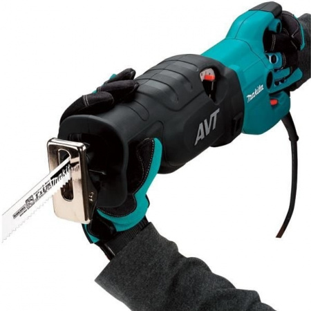 Сабельная пила Makita JR3070CT