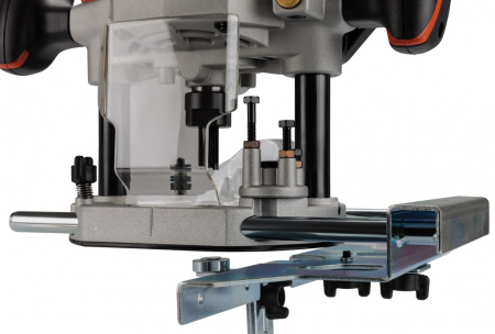 Фрезер Makita M3600