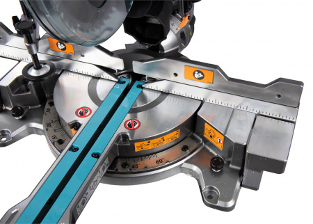 Консольная торцовочная пила XGT 216 Makita LS002GZ01