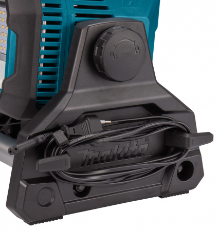 Лампа прожектор Makita DEADML809