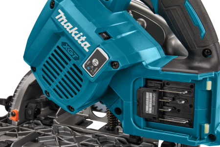Погружная дисковая пила 165 мм XGT Makita SP001GZ02