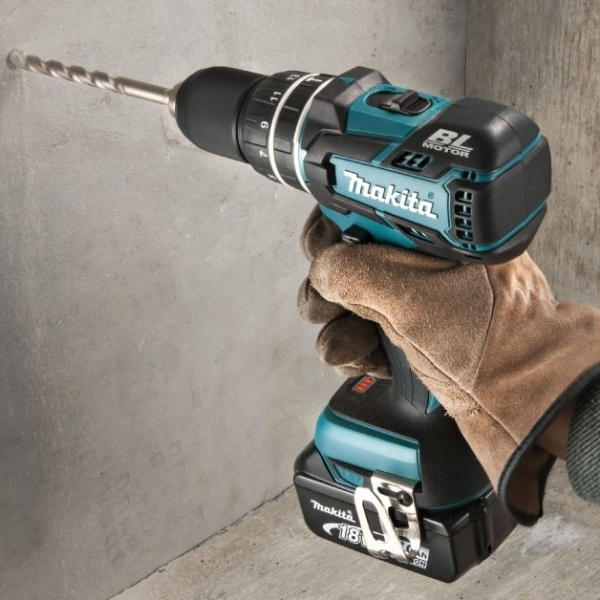 Дрель-шуруповерт Makita DHP480RME