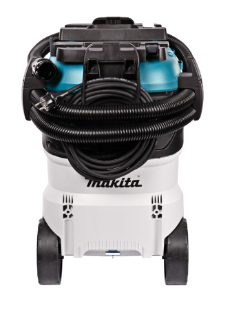 Пылесос Makita VC4210M