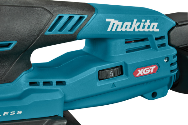 Вибрационная шлифмашина XGT Makita BO005CGZ