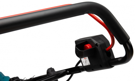 Аккумуляторная газонокосилка Makita DLM382CM2