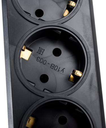 Сетевой фильтр с заземлением 5, ПВС 3x0,75, 3м Gigant 80096