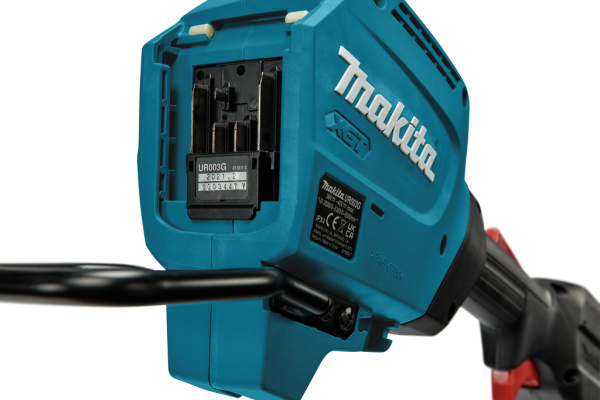 Травокосилка XGT Makita UR003GZ